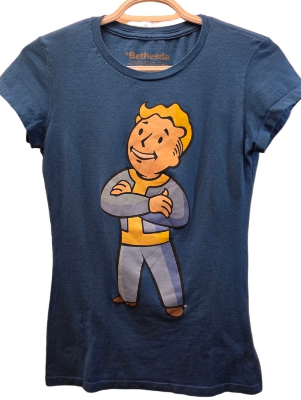 Fallout Vault Boy Bethesda 2018 Graphic T-Shirt Blue Video Game Gamer Tee M